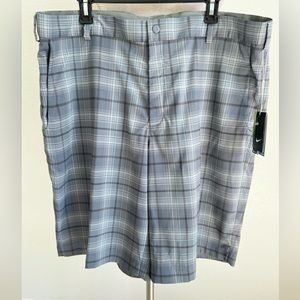 NWT Men’s Nike Golf Shorts Gray Plaid Size 40